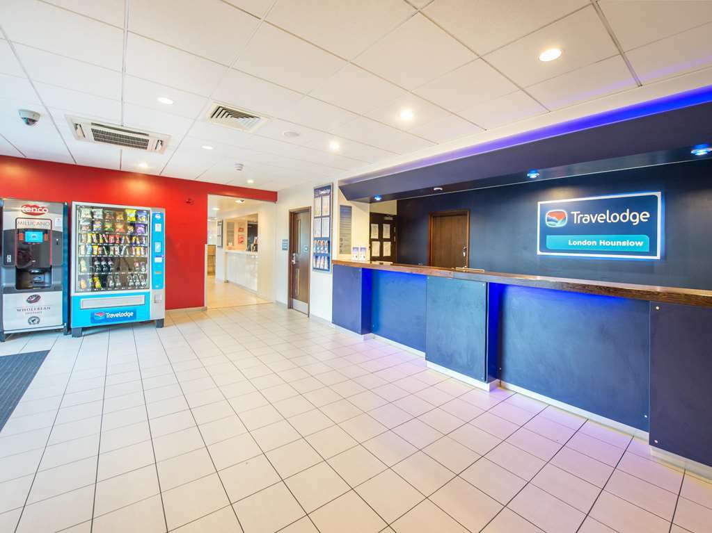 Travelodge London Hounslow Interior foto